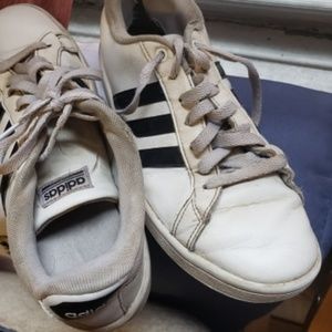 Adidas Cloudfoam 3 Stripe Womens Sneakers (used)